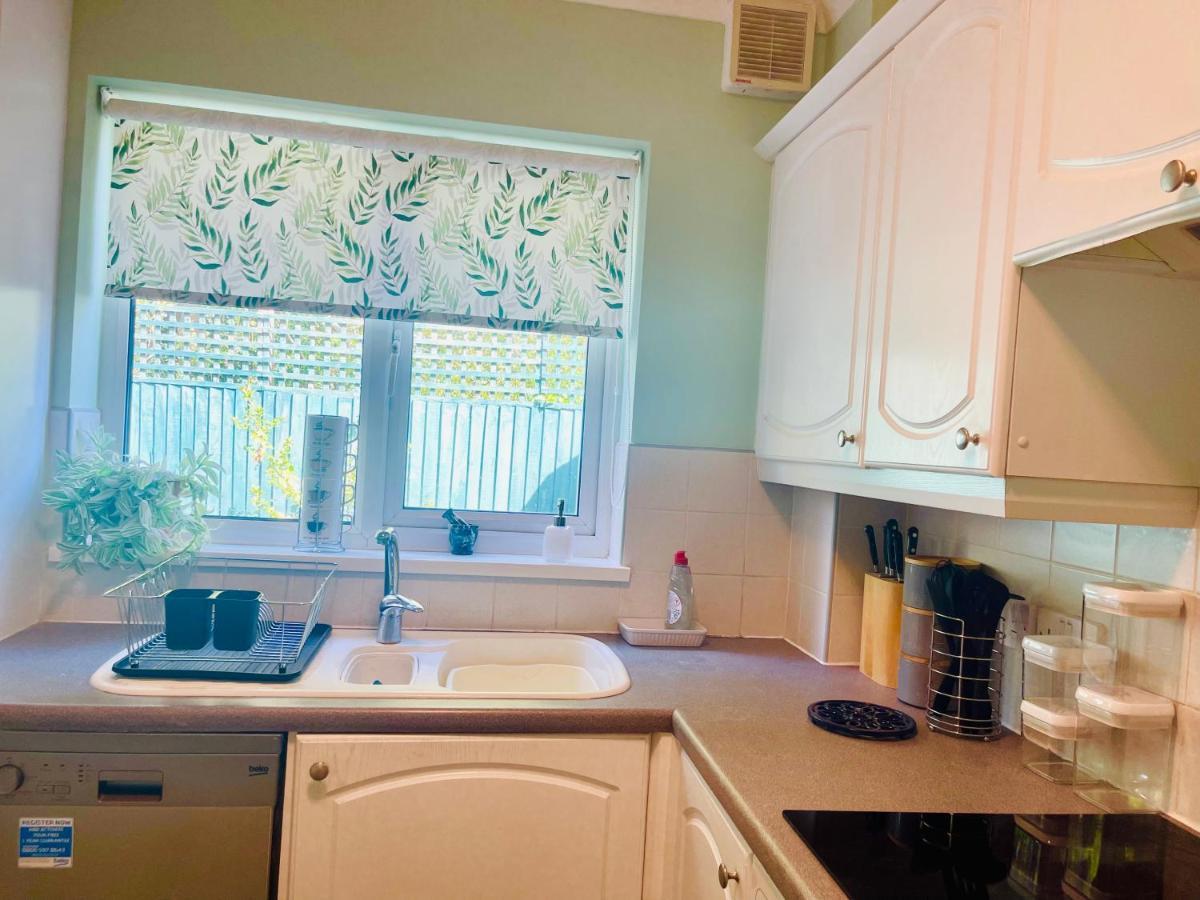 Tanglewood House Abergavenny With Private Parking Villa Bagian luar foto
