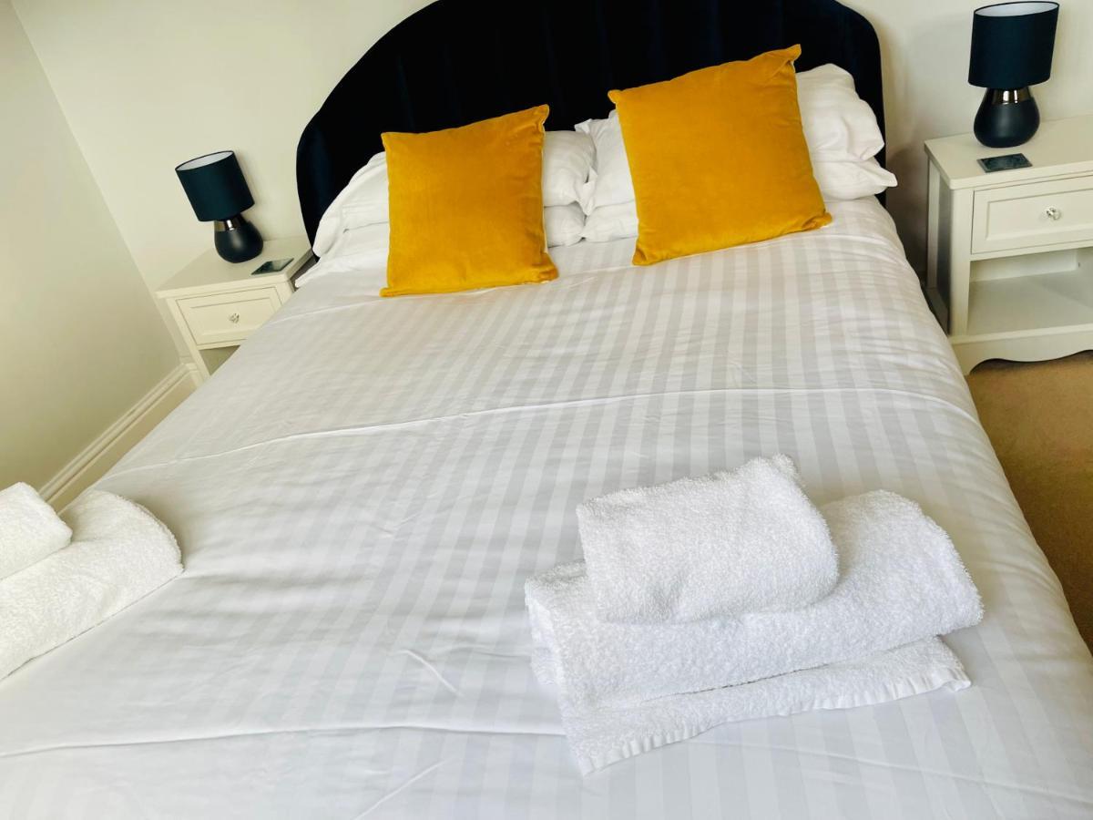 Tanglewood House Abergavenny With Private Parking Villa Bagian luar foto